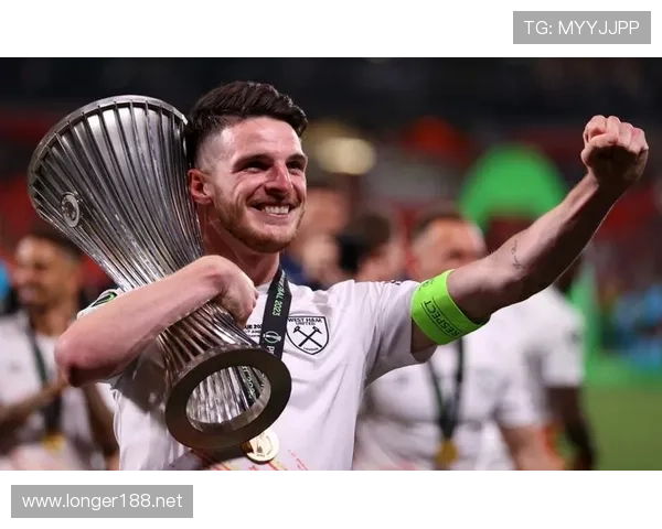 赖斯以队长身份率队夺得欧协联冠军解析 赖斯以队长身份率队夺得欧协联冠军解析