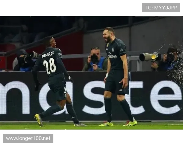 维尼修斯比赛风格与判罚尺度如何影响其评价 维尼修斯比赛风格与判罚尺度如何影响其评价