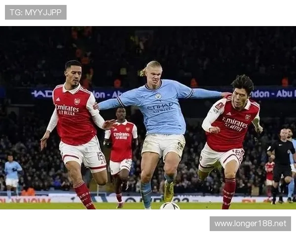 萨卡对阵顶级后卫的持续威胁制造方式解析