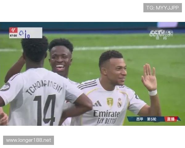 阿什拉夫对位姆巴佩与维尼修斯的速度对抗解析