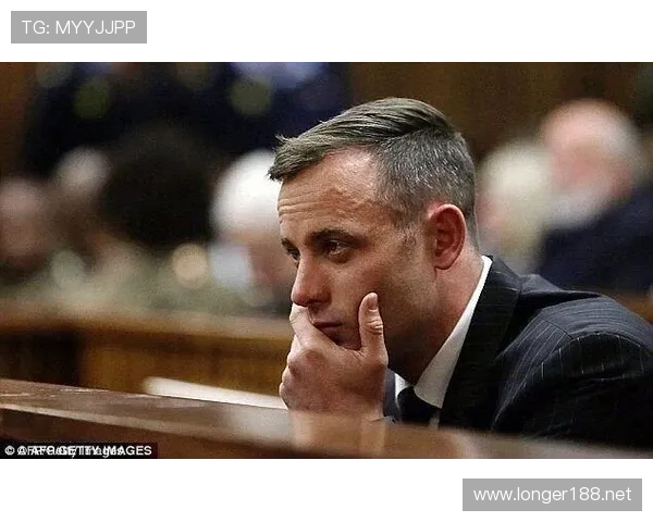 奥斯卡·皮斯托瑞斯，赛场上两条义腿和门口那辆豪车，代入感直接断层